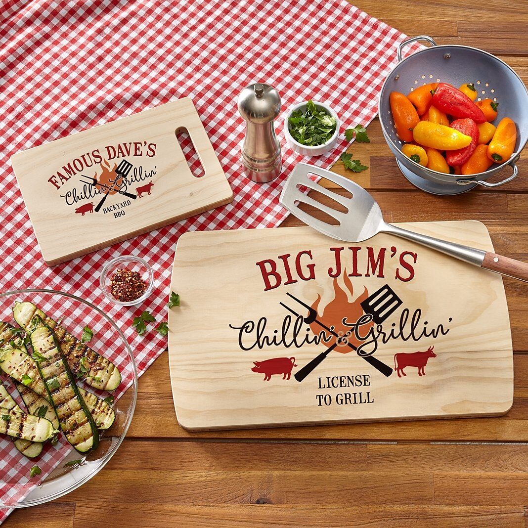 Tabla de cortar de madera Chillin' &amp; Grillin'