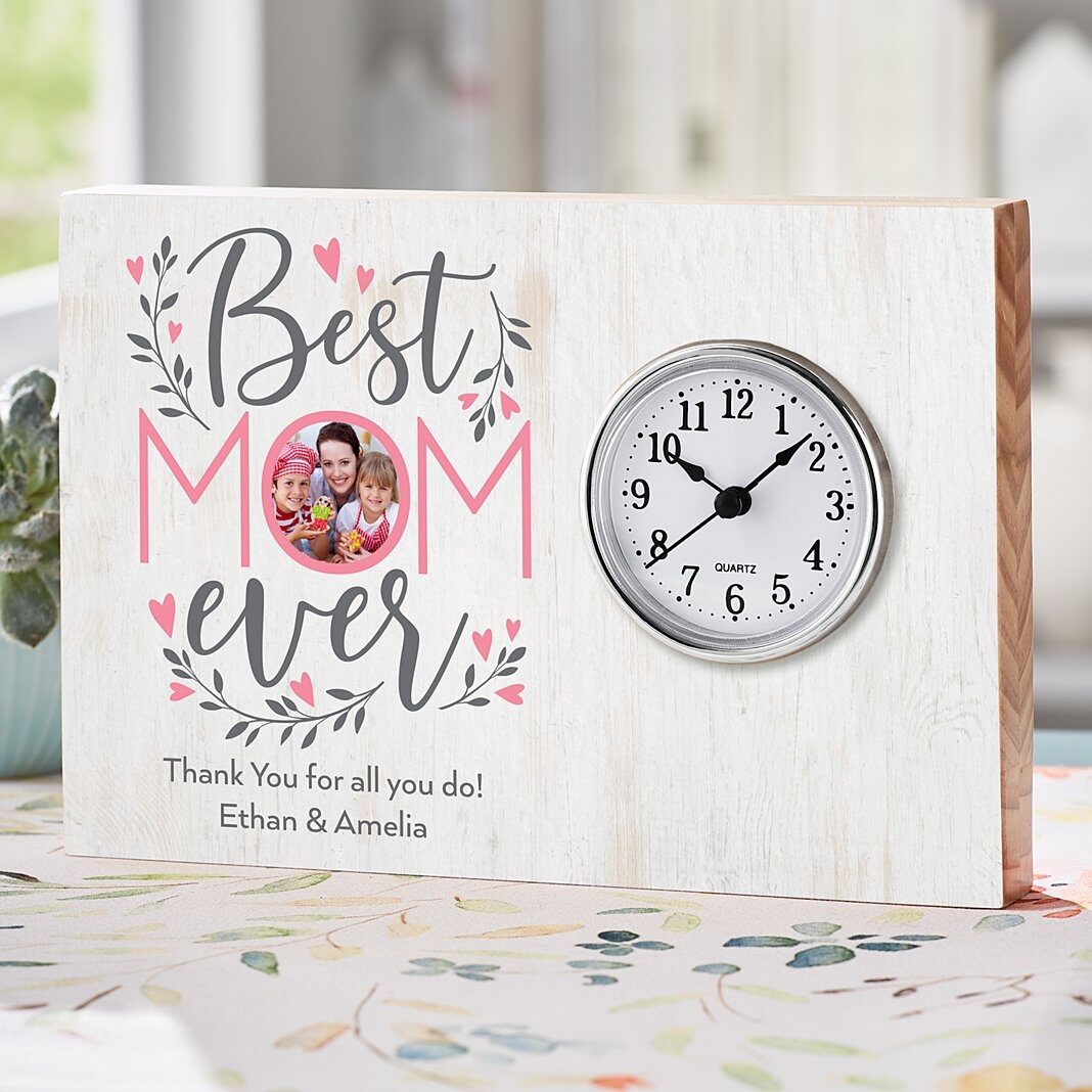 Reloj de madera con la foto de la mejor mamá del mundo