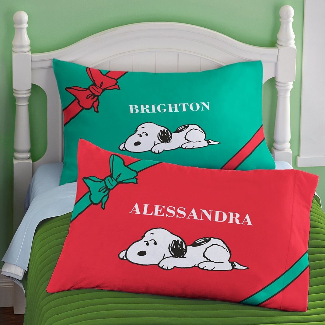 Fundas de almohada con lazo de regalo de Snoopy de PEANUTS