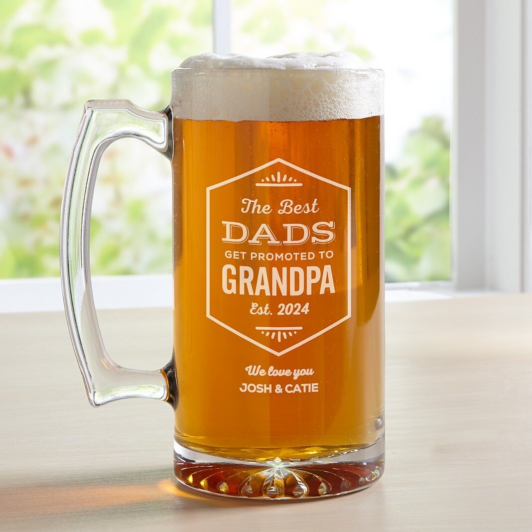 Jarra de cerveza extragrande con promoción