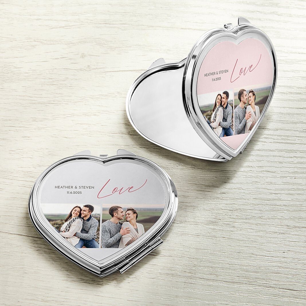 Espejo con forma de corazón y foto de amor
