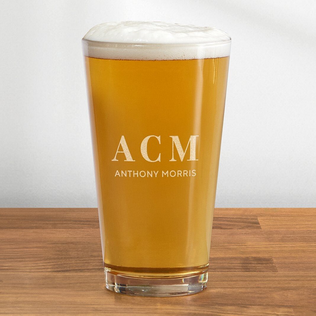 Vaso de pinta con monograma/nombre grabado