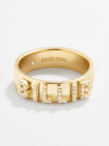 Anillo de oro de 18 quilates personalizado con forma de bloque