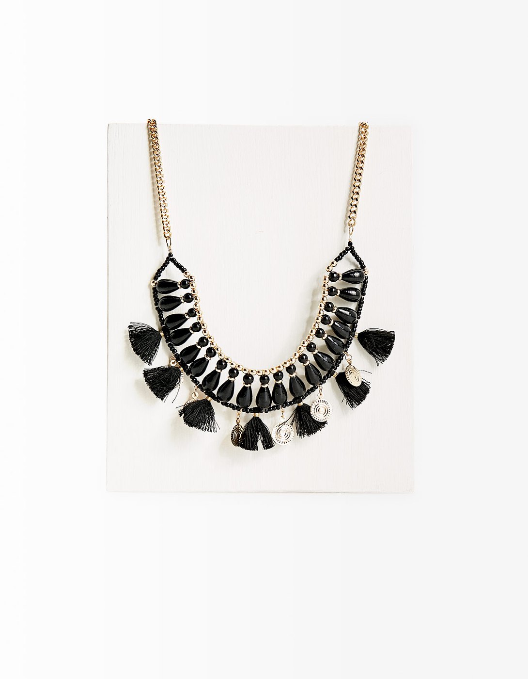 Collar africano