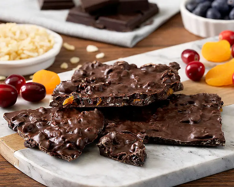 Chocolate negro crujiente con frutas - Sin frutos secos