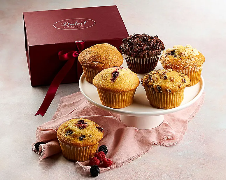 Colección de muffins recién horneados