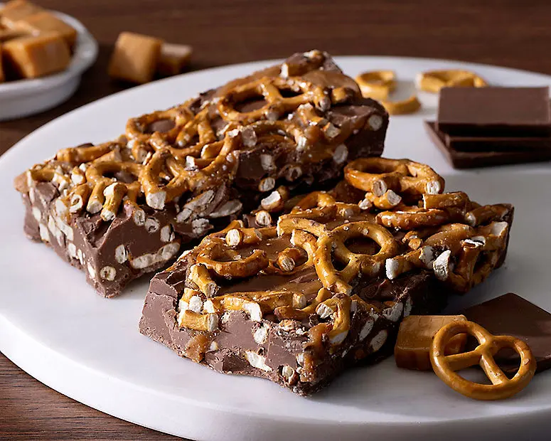 Chocolate con caramelo y pretzels (340 g) - Sin frutos secos