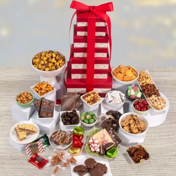 Torre de regalos de Holiday Cravings Company