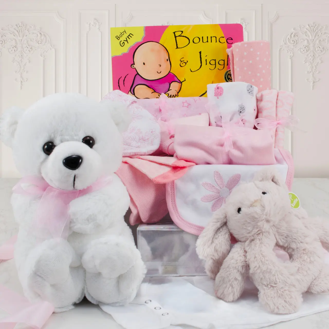 Cesta de regalo para niña mimada