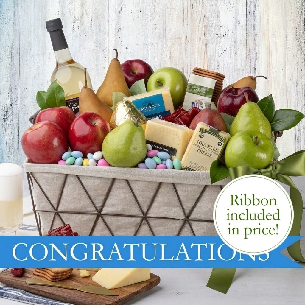 Cesta de quesos y frutas con cinta de felicitación