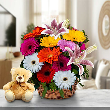 Amor alegre (6 gerberas + 1 lirio + oso de peluche)