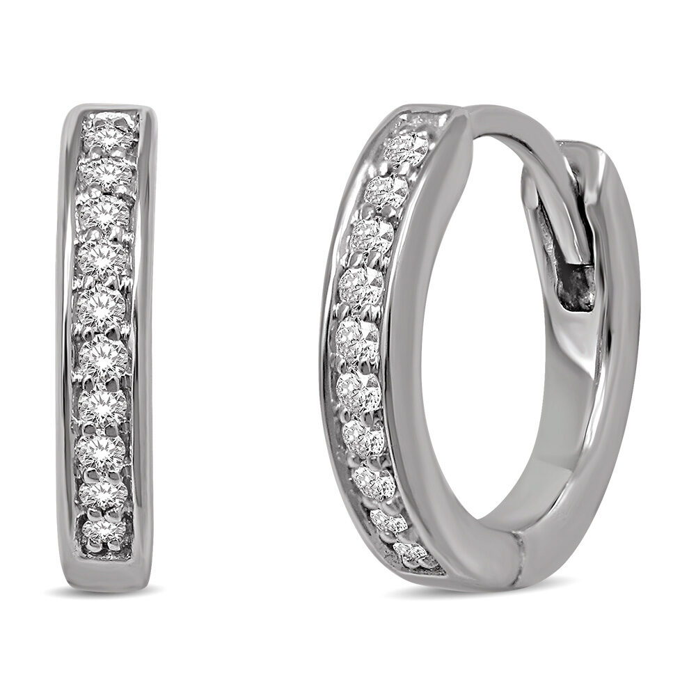 Pendientes de aro de oro blanco de 10 quilates con diamantes de 1/10 quilates.