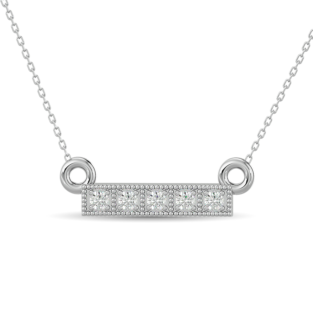 Colgante de oro blanco de 10 quilates con diamante de 1/20 quilates.