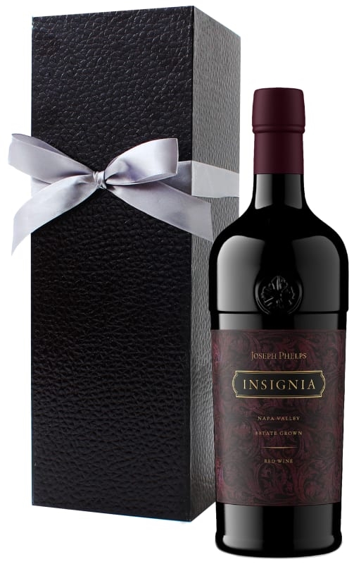 Insignia de Joseph Phelps con caja de regalo negra