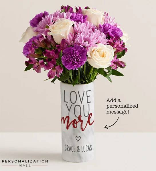 Ramo Love You More con jarrón personalizado (con ramo de lavanda Garden)