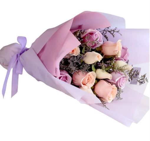 Ramo clásico de 12 rosas