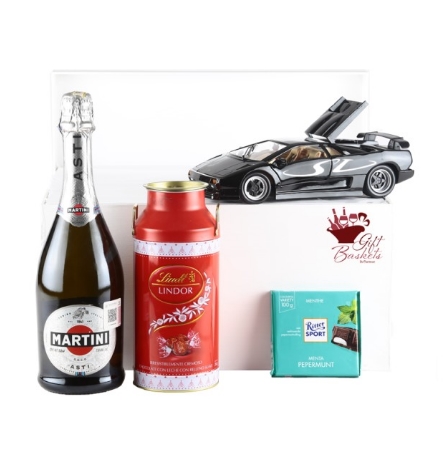 Caja regalo Martini Asti con coche coleccionable y bombones