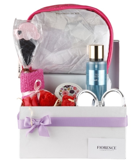 Conjunto especial para mujer de Victoria´s Secret con Aqua Kiss