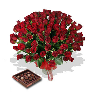 Florero de 100 rosas importadas