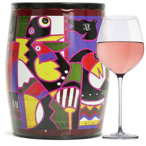Puech Haut Le Benjamin en un Babero Art Vino Rosado - Paco Sagasta