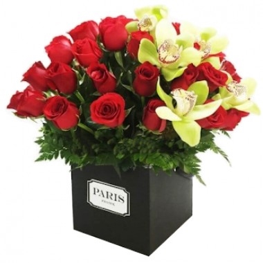 Rosas y orquídeas