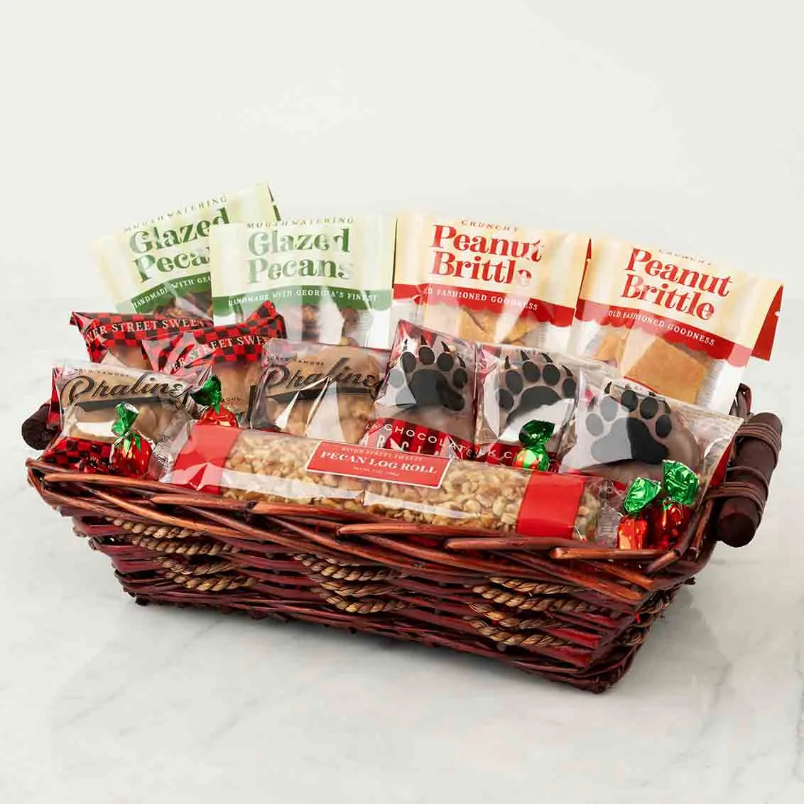 La cesta de regalo sirve para 7-9 personas.