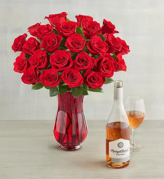 Flores y Vino - Rosas Rojas y Vino (Dos docenas de rosas rojas y mezcla de vino tinto Ross Lane)
