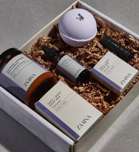 Regalo de spa para el autocuidado con lavanda