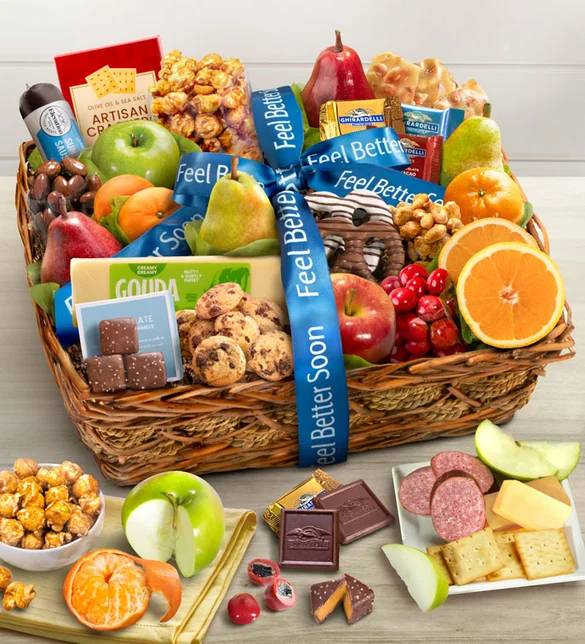 Cesta de regalo Deluxe de frutas y dulces para sentirse mejor