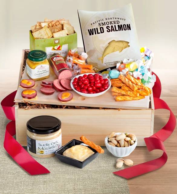 Caja de embutidos y aperitivos