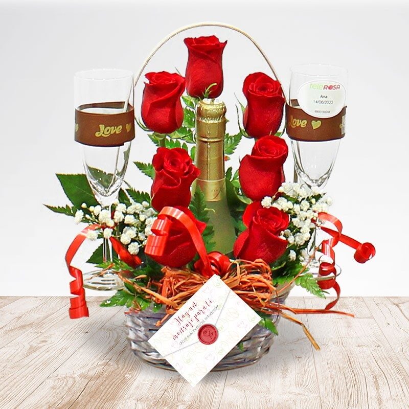 Pequeño brindis con rosas