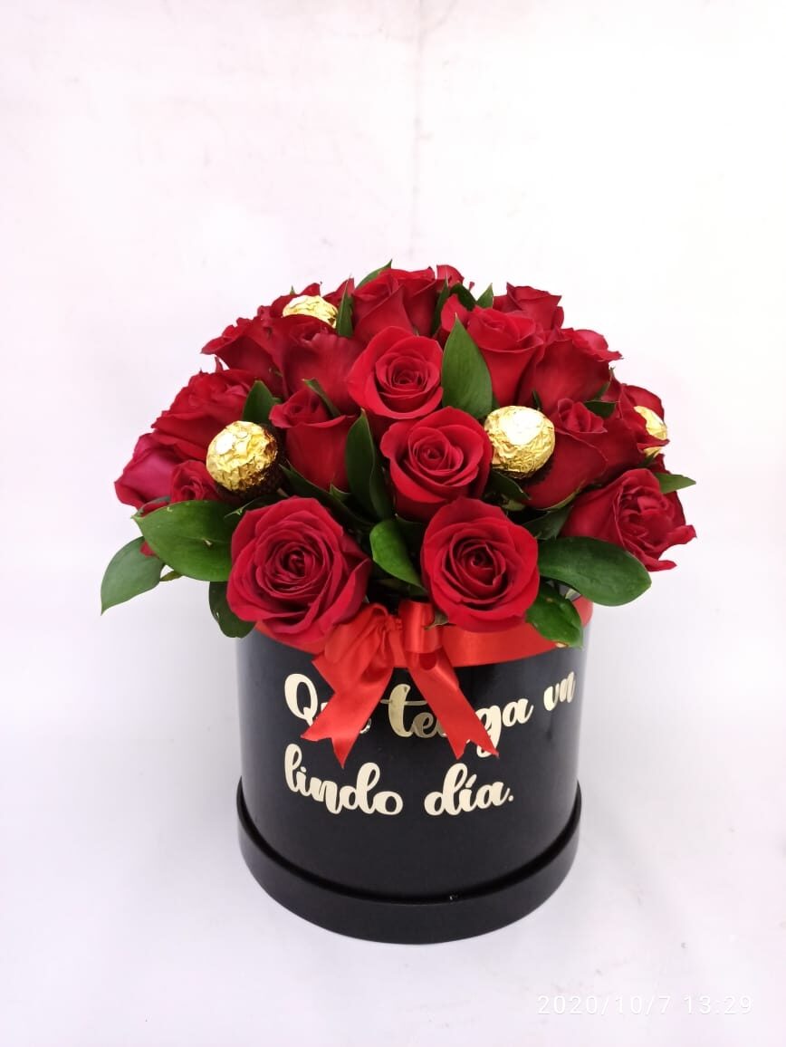 Caja de amor decorativa