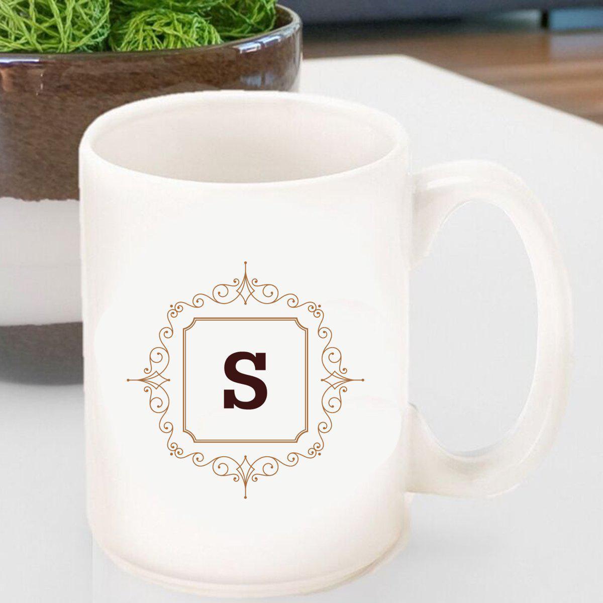 Taza de café con motivo inicial