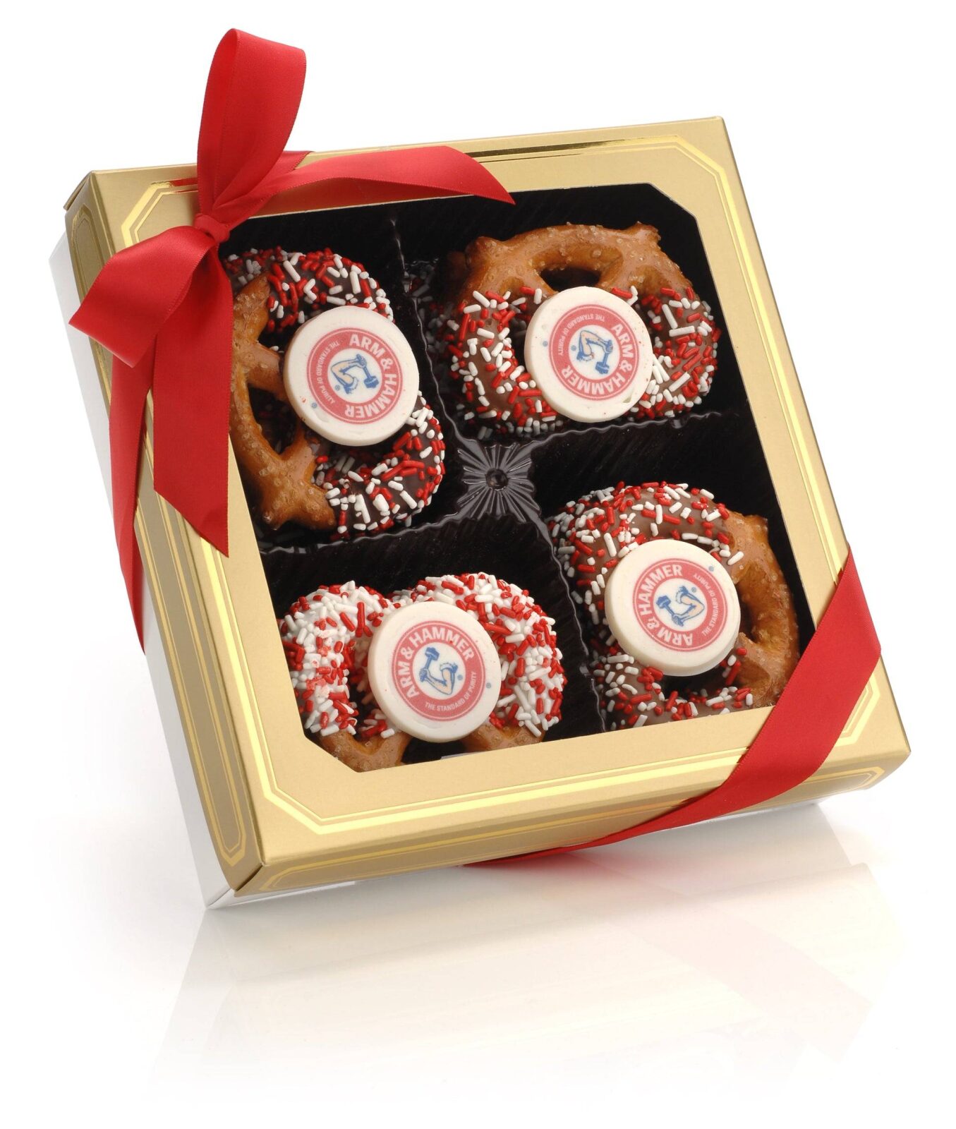 Caja de regalo con 12 bombones retorcidos con logo