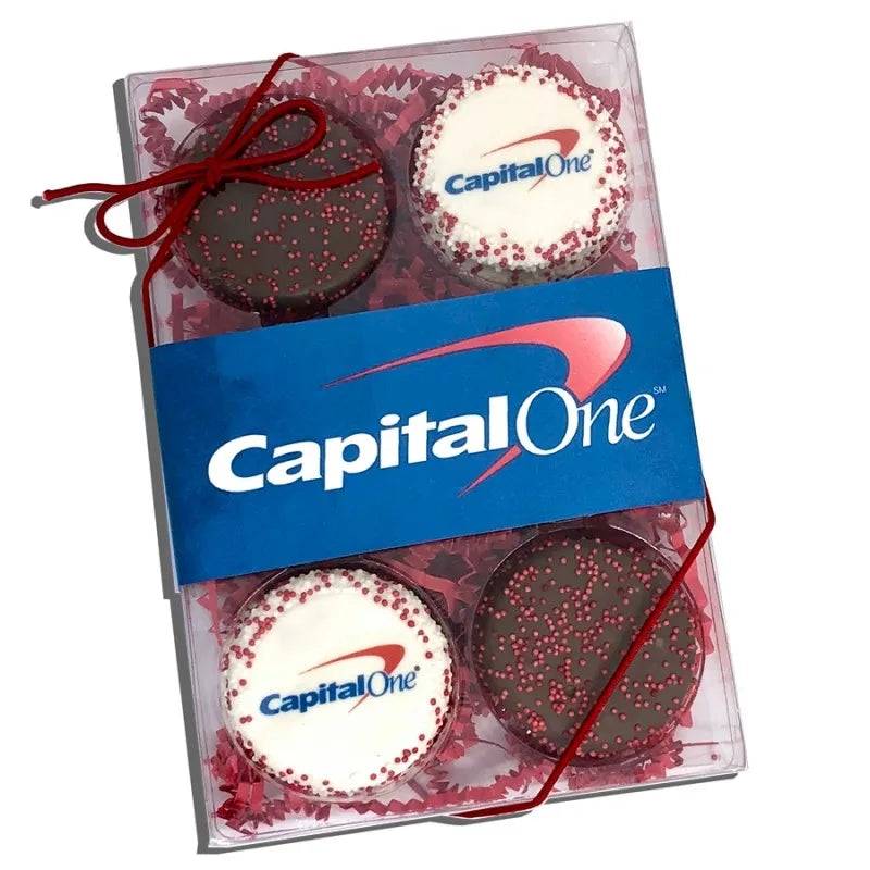 Galletas sándwich decoradas y bañadas a mano con logo - Caja de regalo transparente de 6 unidades con opción de funda (3 con logo + 3 lisas)