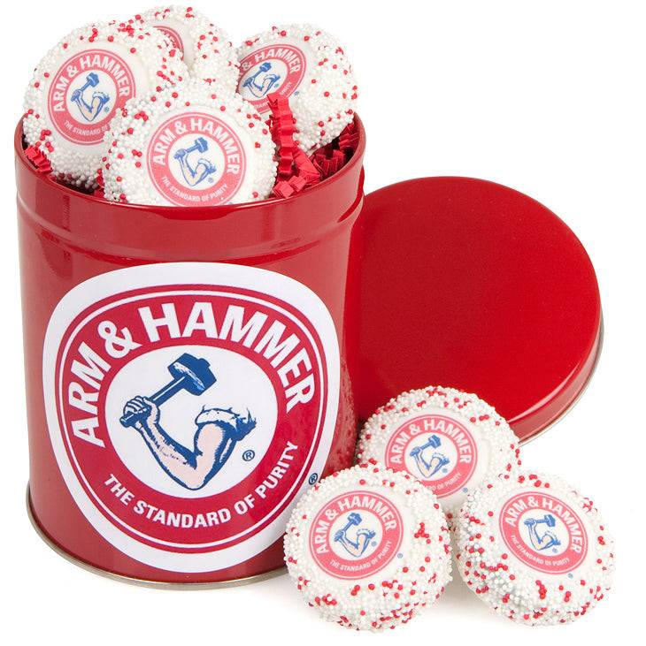 Galleta sándwich decorada y bañada a mano con logo - Lata de 10